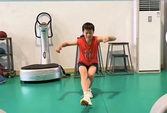 风流小姨子